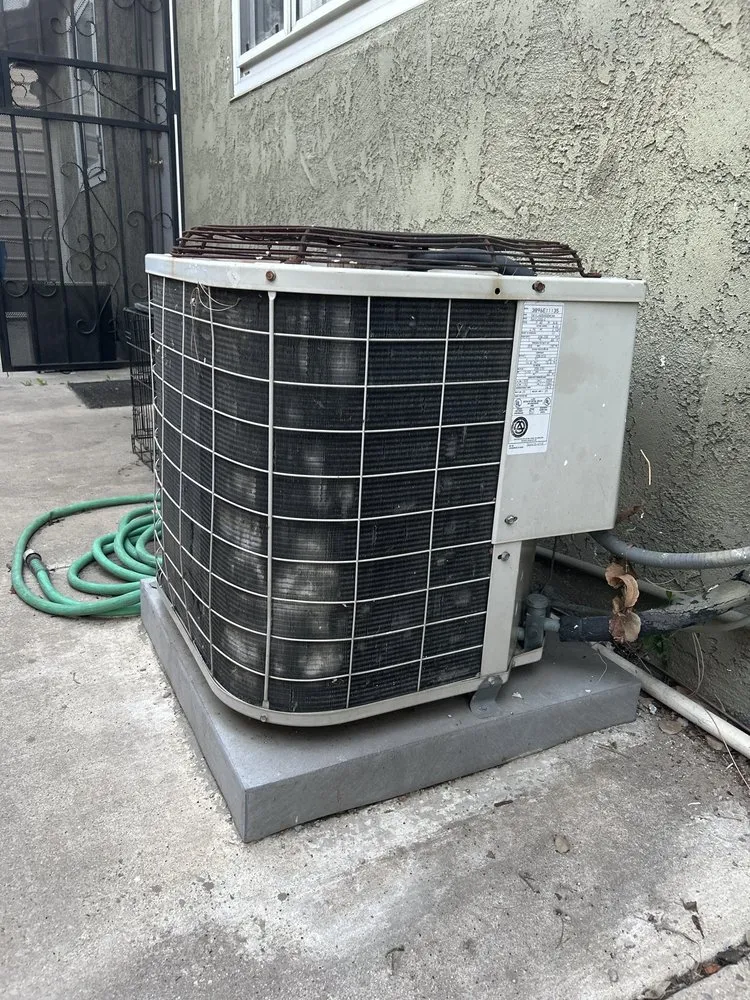 Slide of Reddz Heating and Air