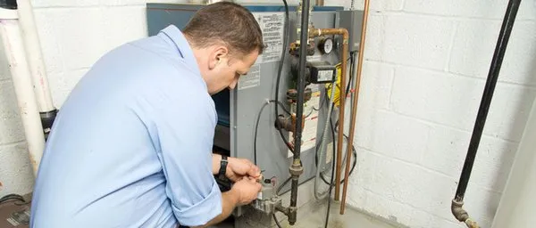 Reeder Heating and Cooling Logo