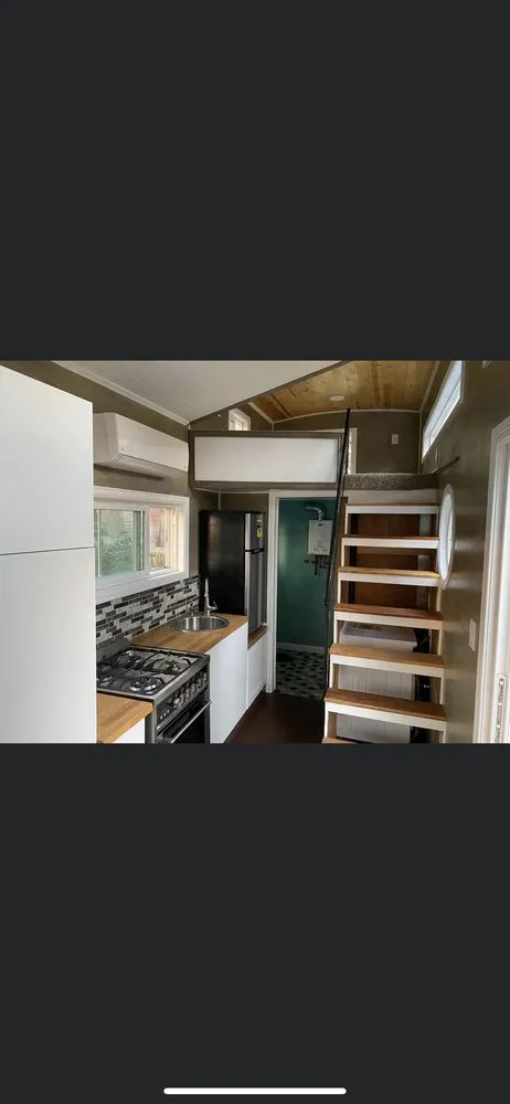 Slide of REEE Cooling, Heating & Mechanical