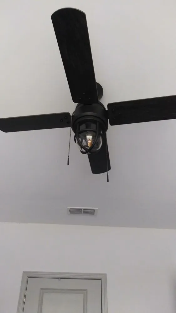 Slide of Reesio's Repairs and Renovations