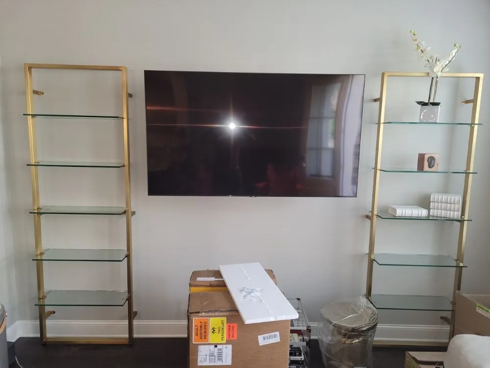 Slide of Reesio's Repairs and Renovations