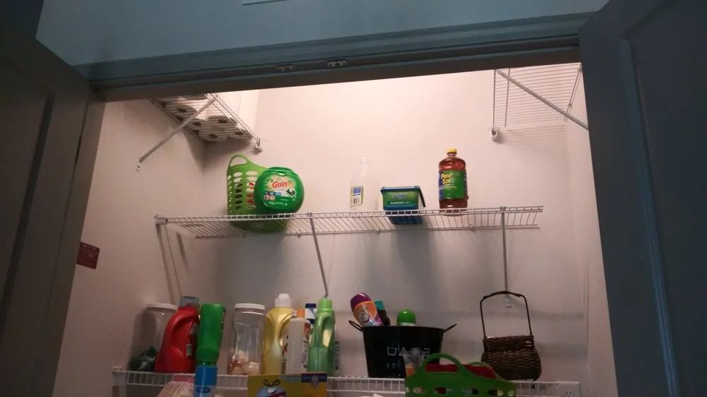 Slide of Reesio's Repairs and Renovations