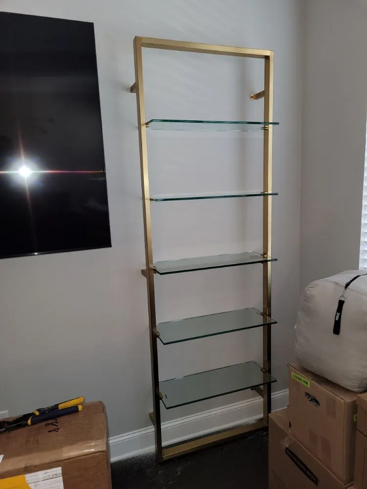 Slide of Reesio's Repairs and Renovations