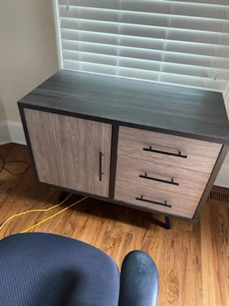 Slide of Reesio's Repairs and Renovations