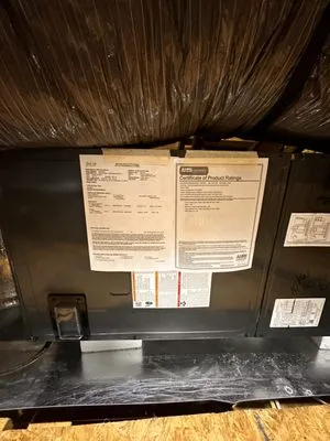 Reeves And Son's Logo