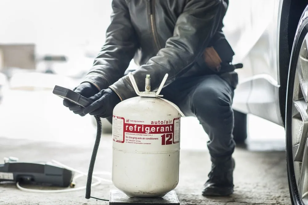 Slide of Refrigerant Finders