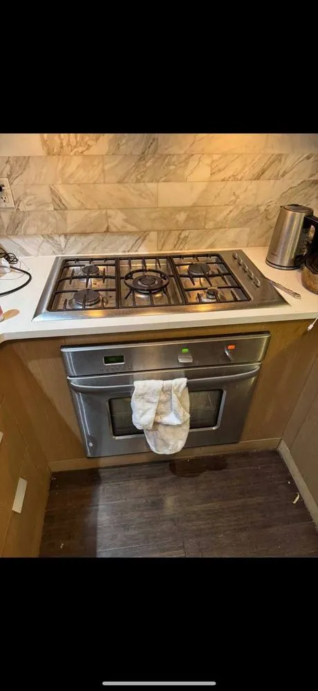 Slide of Refrigeration Experts