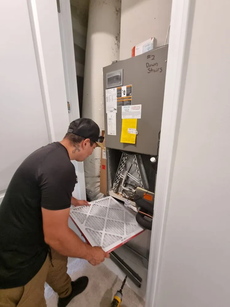 Slide of Refriray Services