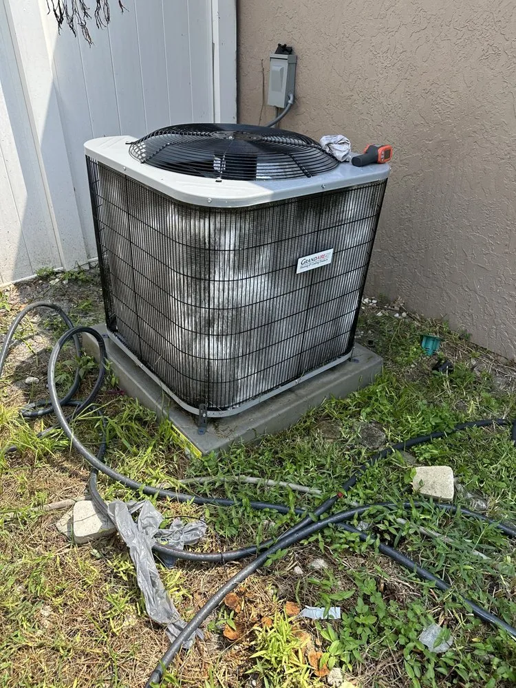 Slide of Refriray Services