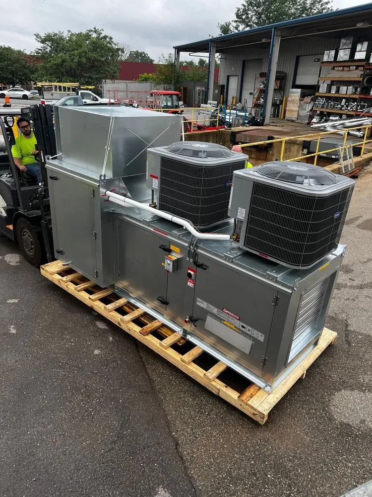 Slide of Refriray Services