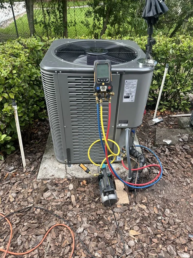 Slide of Refriray Services