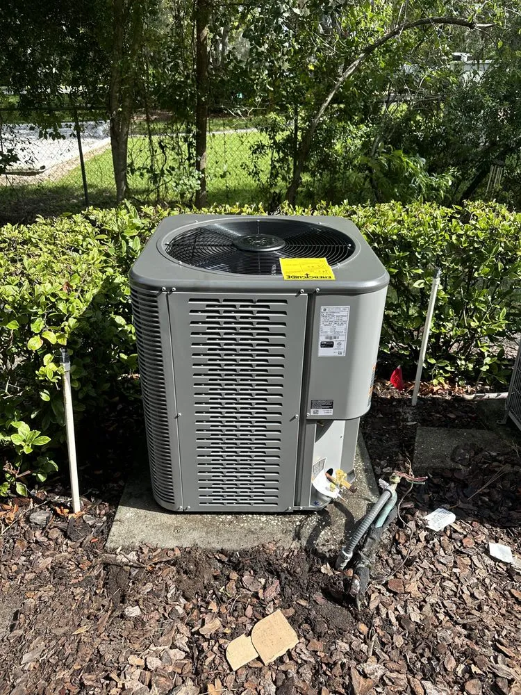 Slide of Refriray Services