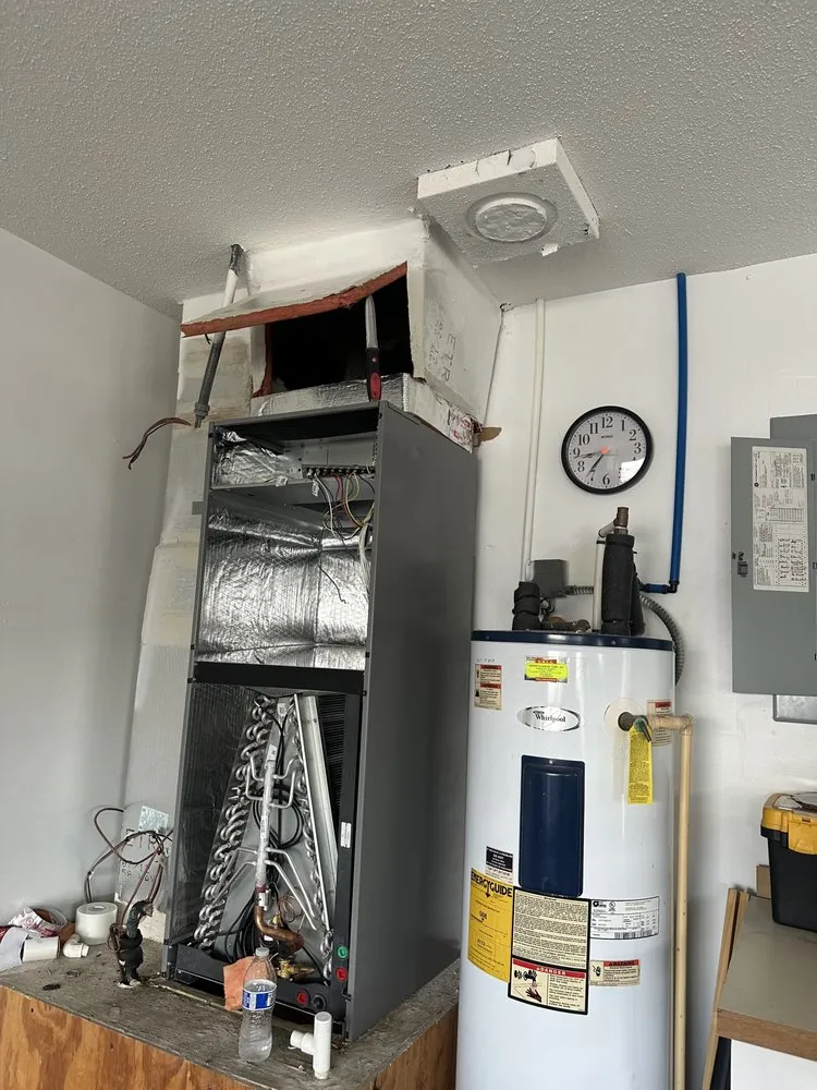 Slide of Refriray Services