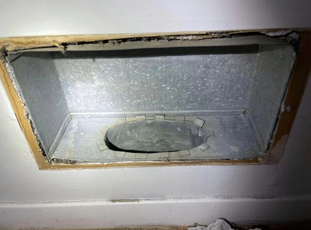 Slide of Regis Duct Cleaning