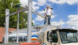 Slide of Reitz Oil Company