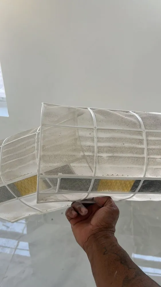 Slide of Reliable Clean Air