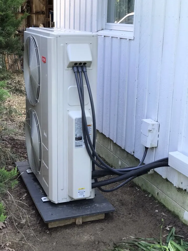 Slide of Reliably Accurate Heating & Air Conditioning