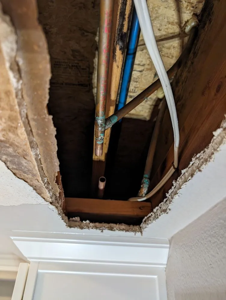 Slide of Rene's Plumbing Repair