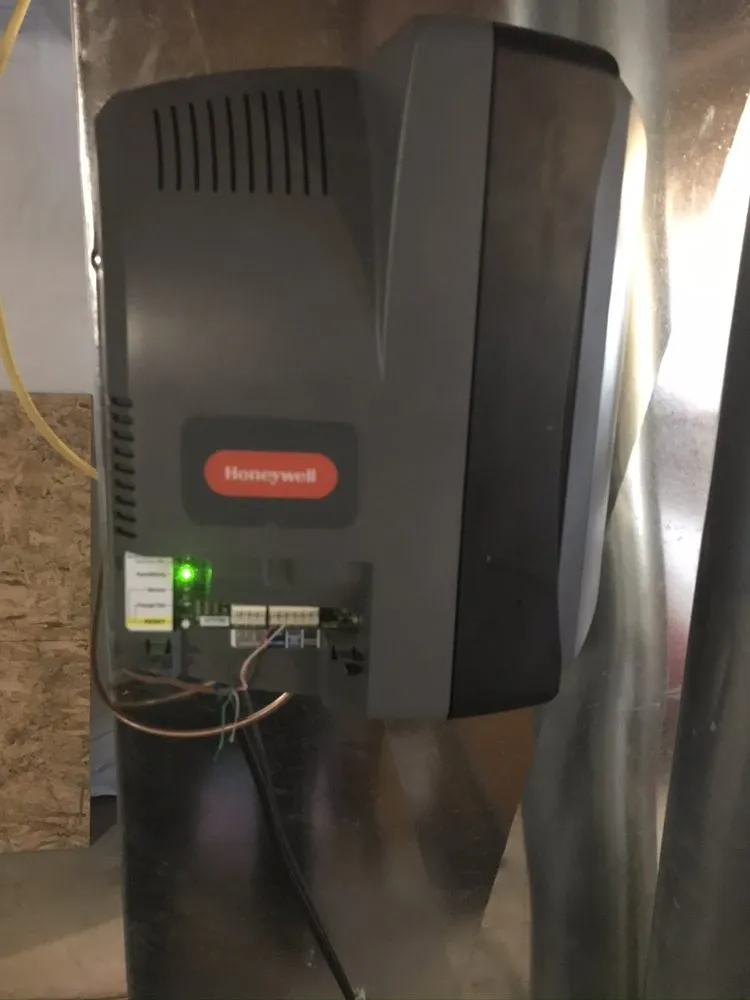 Slide of Rent-a-tech