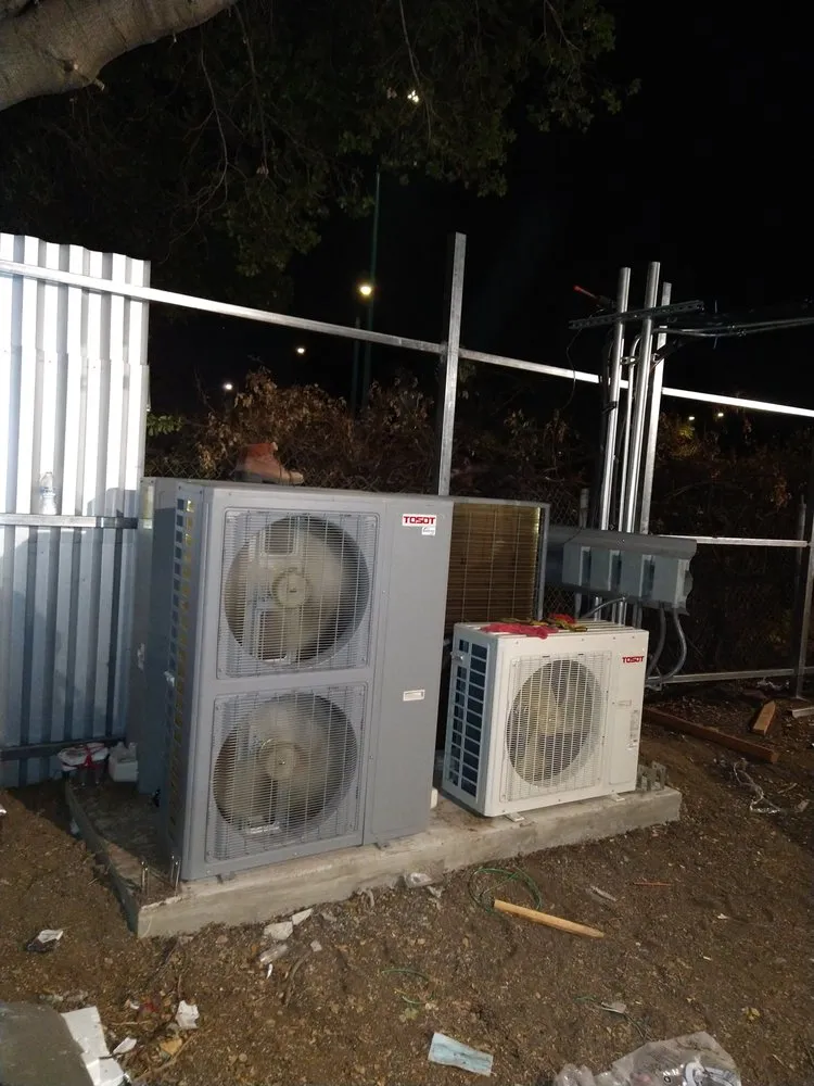 Slide of Repair Service Specialist