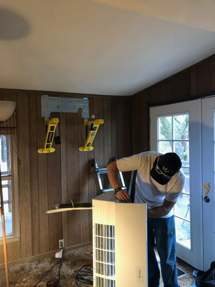 Slide of Repair Service Specialist