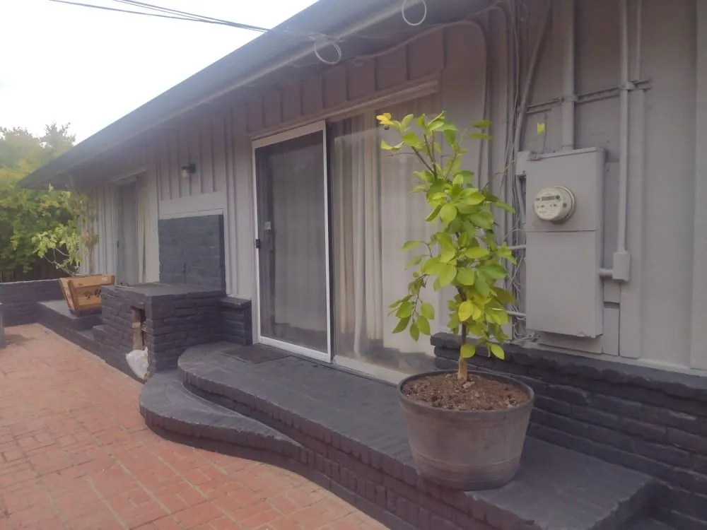 Slide of Repairman Service