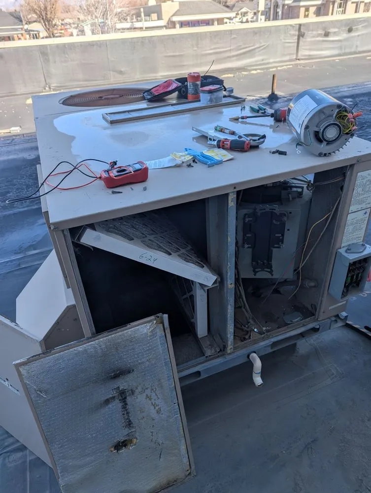 Slide of Resolute Heating & Air