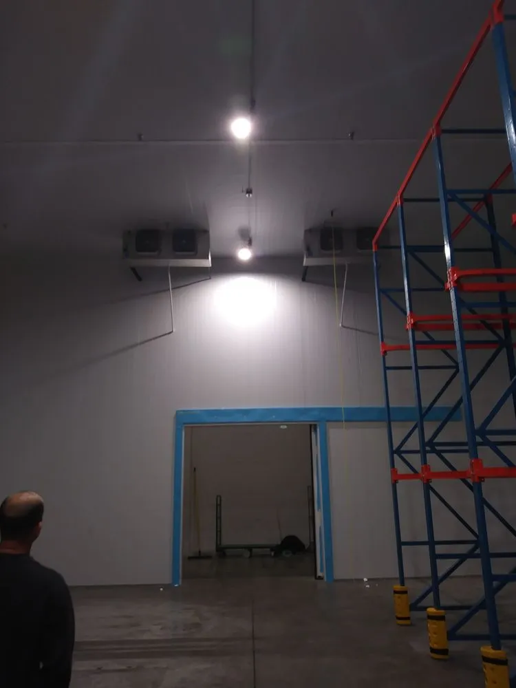 Slide of Restaurant Refrigeration Services