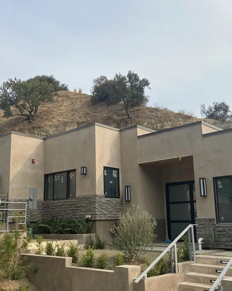 Slide of RETKNO Consulting