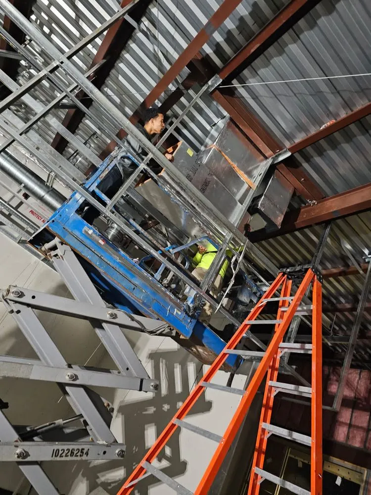 Slide of Rey Eletric And Hvac System