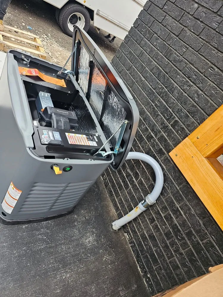 Slide of Rey Eletric And Hvac System