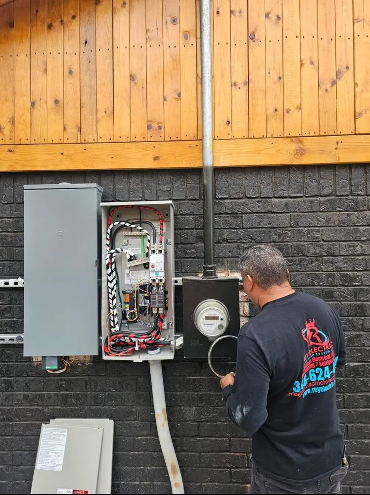 Slide of Rey Eletric And Hvac System