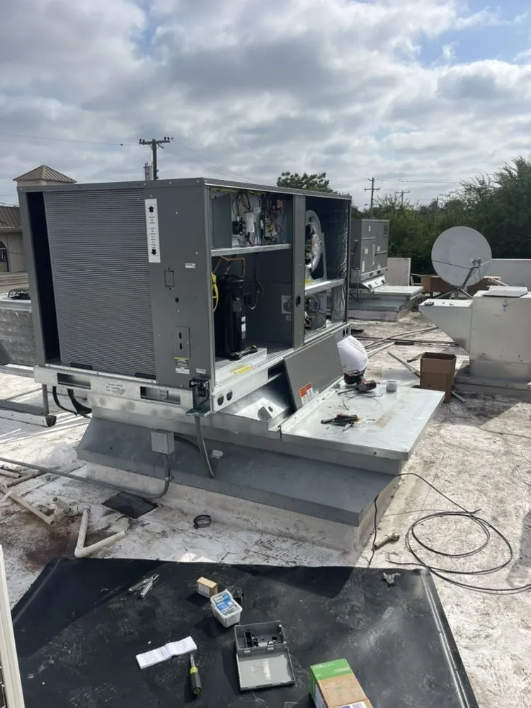 Slide of Reyes Air Conditioning