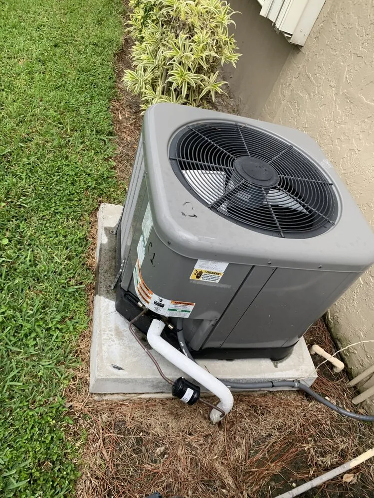 Slide of Reyes Air Conditioning