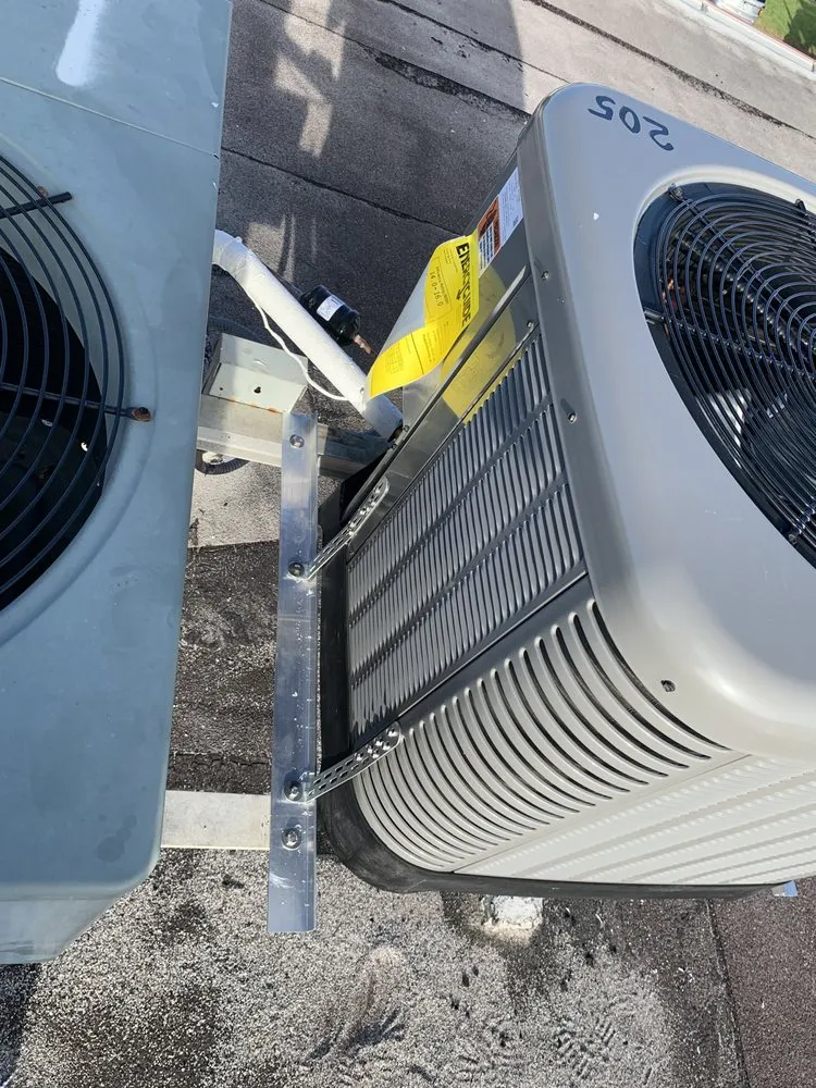 Slide of Reyes Air Conditioning