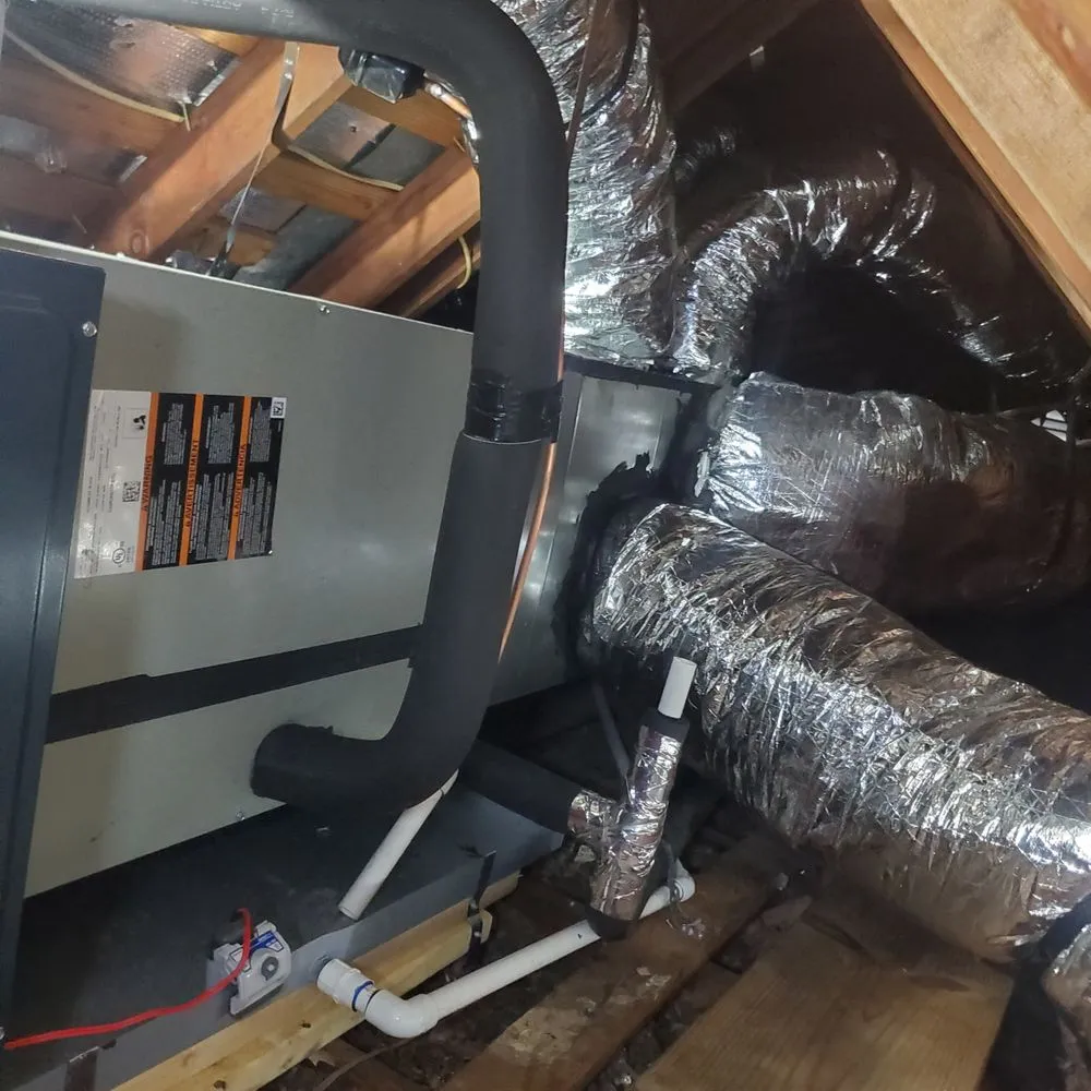 Slide of Reyes Hvac Mechanical