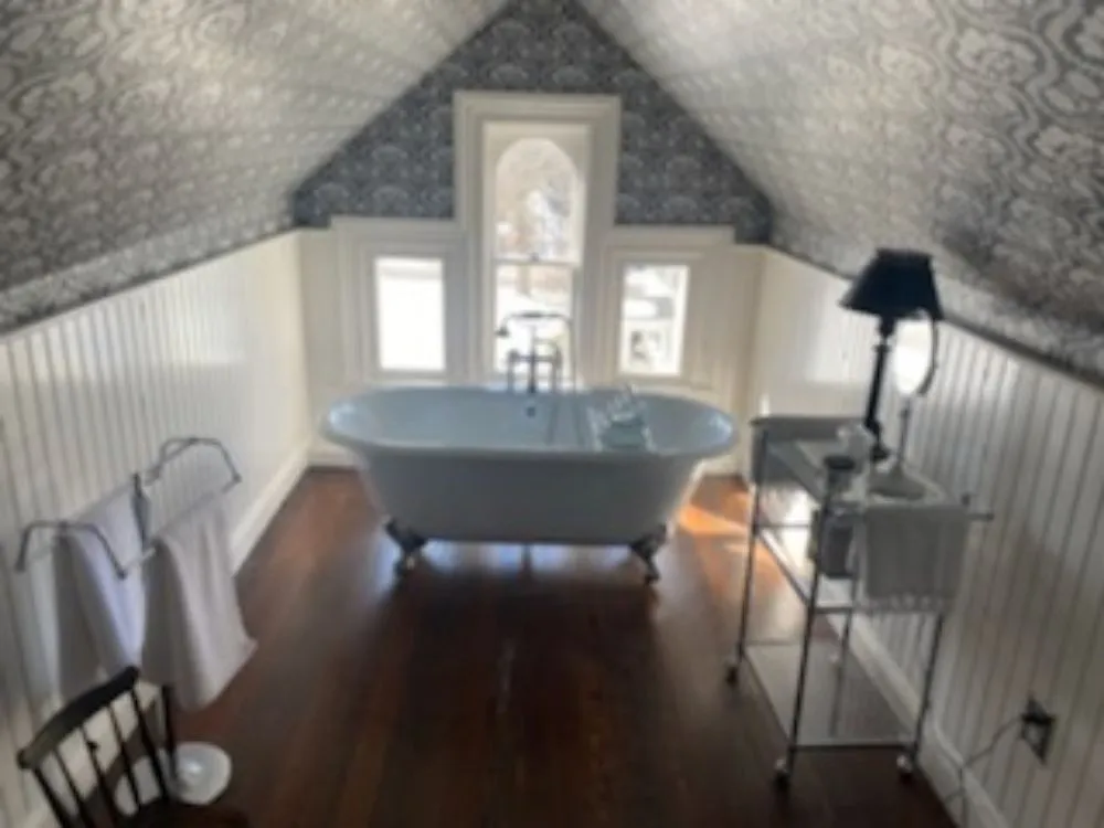 Slide of Reynolds Plumbing & Heating