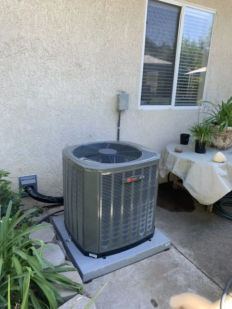 Slide of Rey's Air Solution