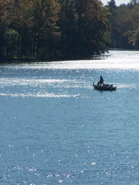 Slide of RH Emergency plumbing & construction