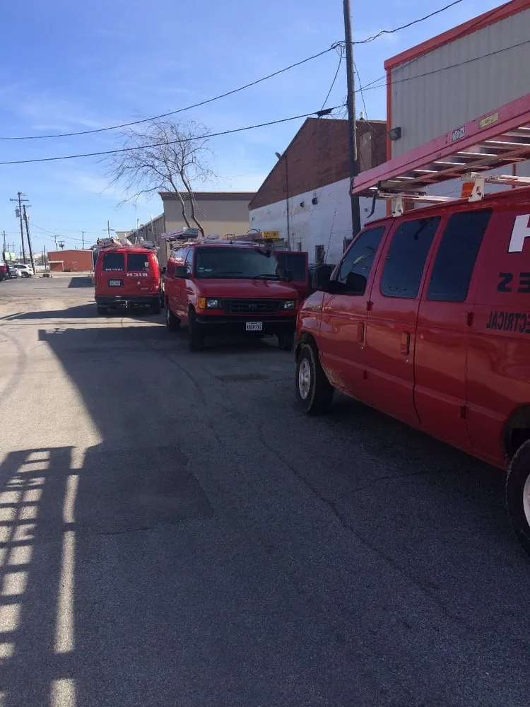 Slide of Rich Construction and Service