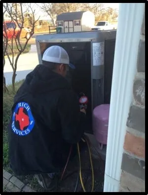 Slide of Rich Construction and Service