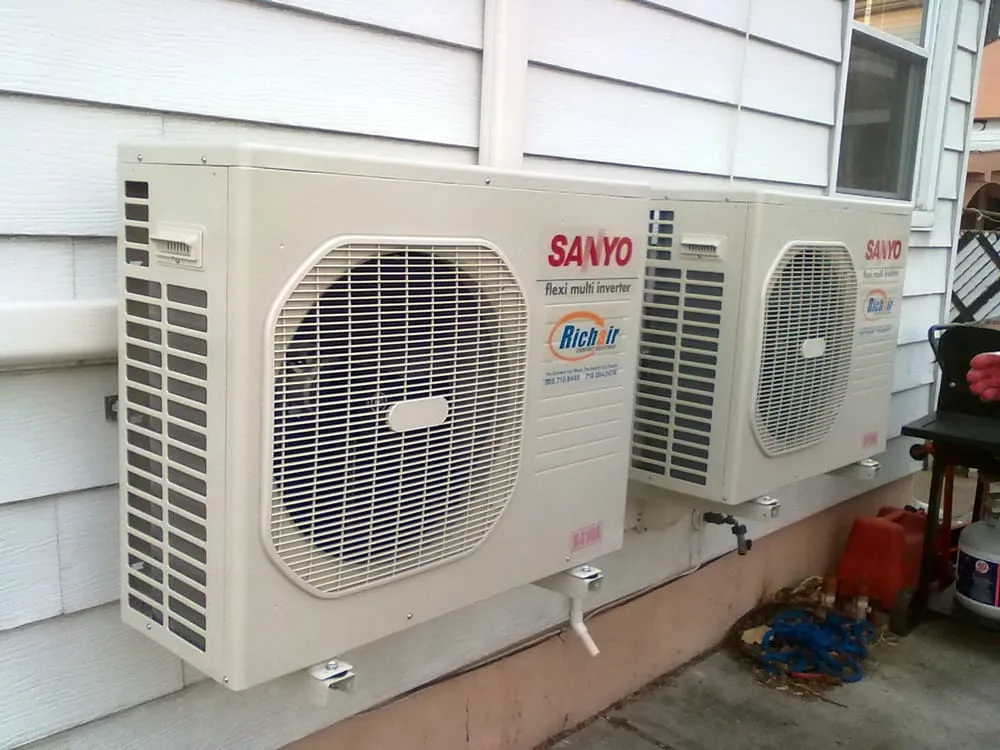 Slide of Richair Comfort Solutions