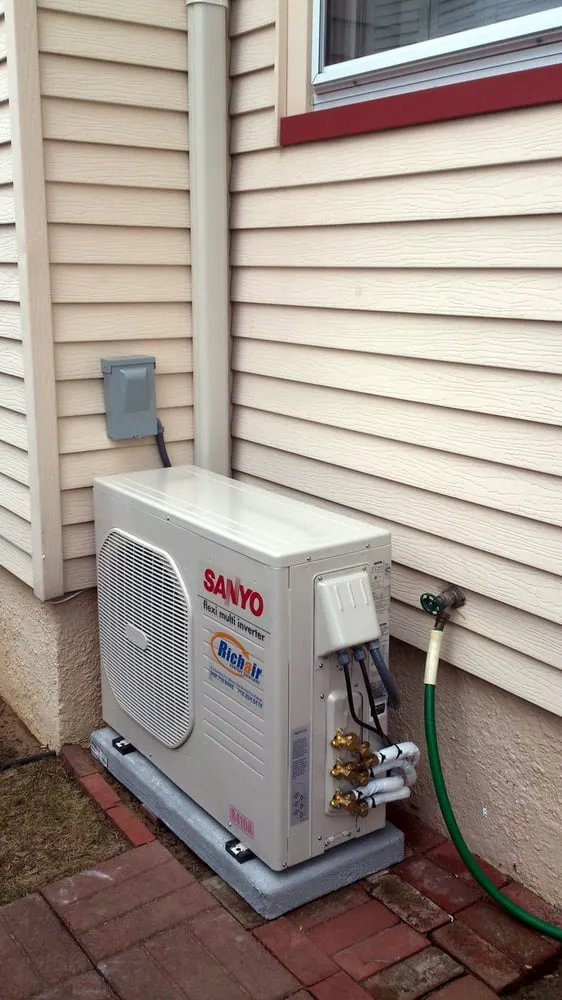 Slide of Richair Comfort Solutions