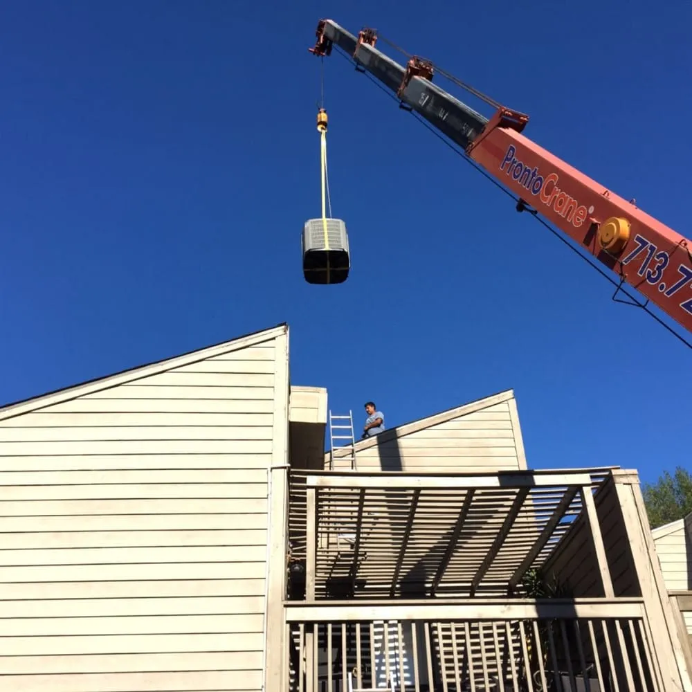 Slide of Richmond's Air