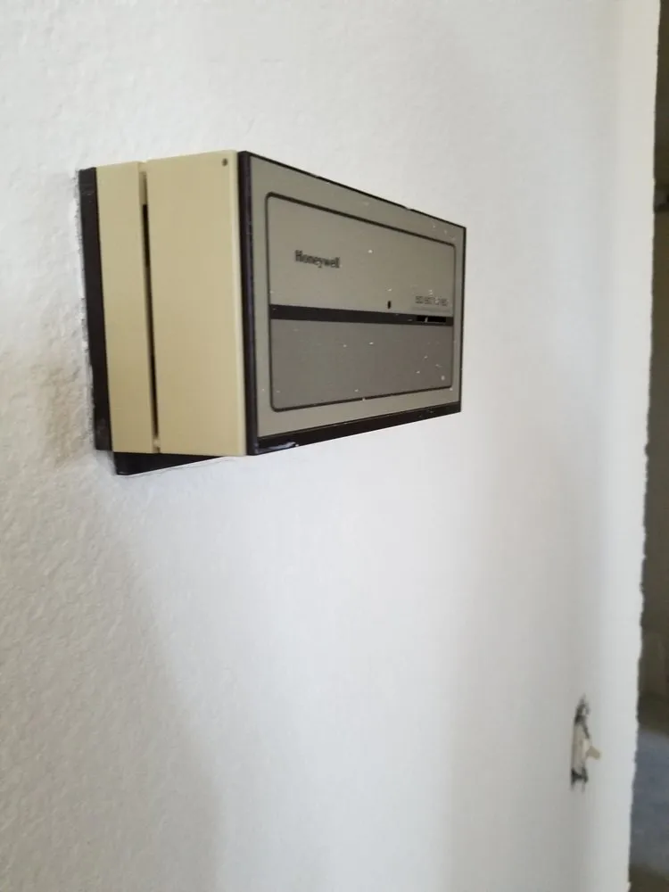 Slide of Rick's Heating and Air