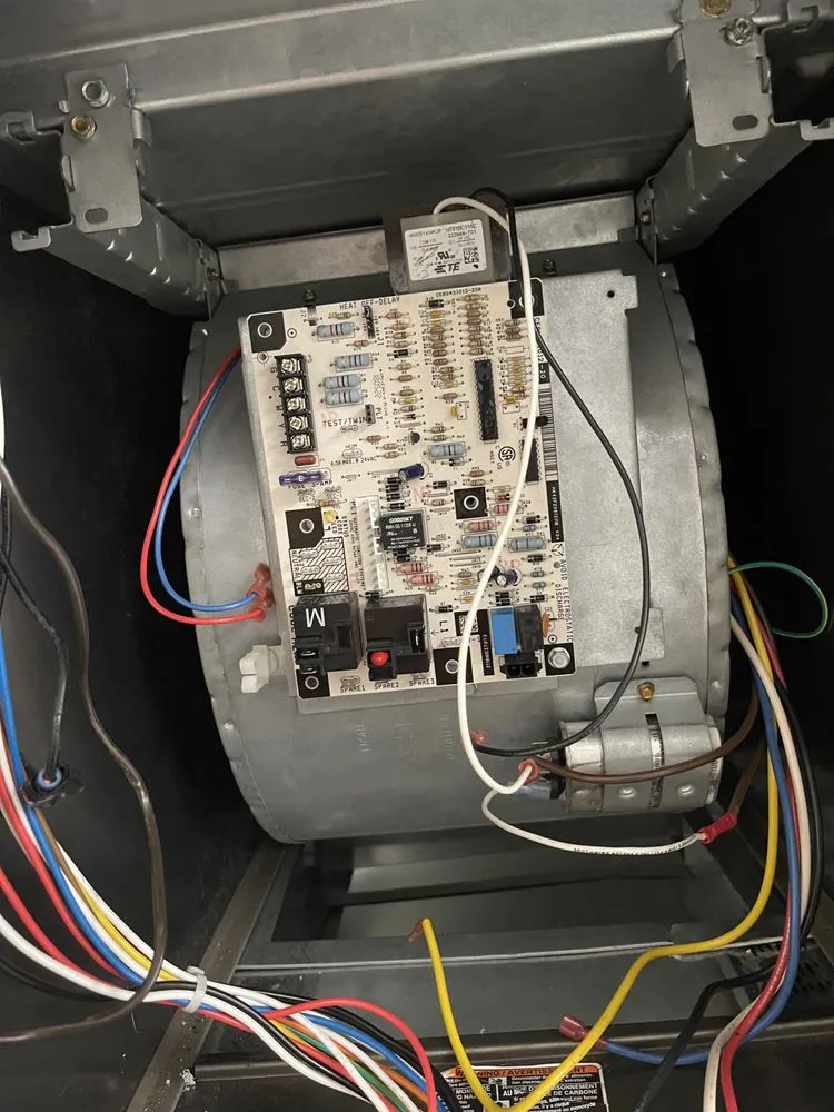 Slide of Ricky’s Handyman and Hvac