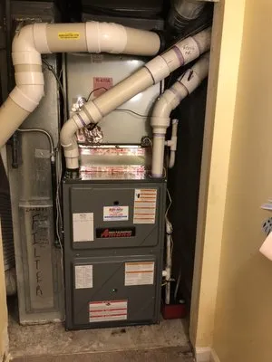 Right Away Heating Logo