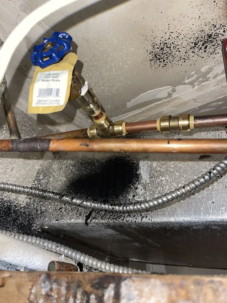 Slide of Right Call Multi Services