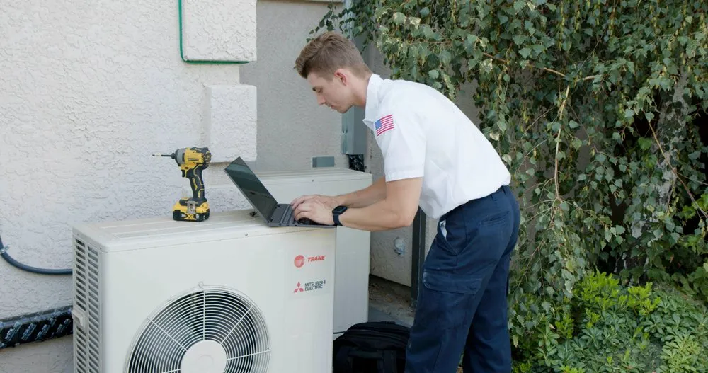 Slide of Right Now Air & Solar