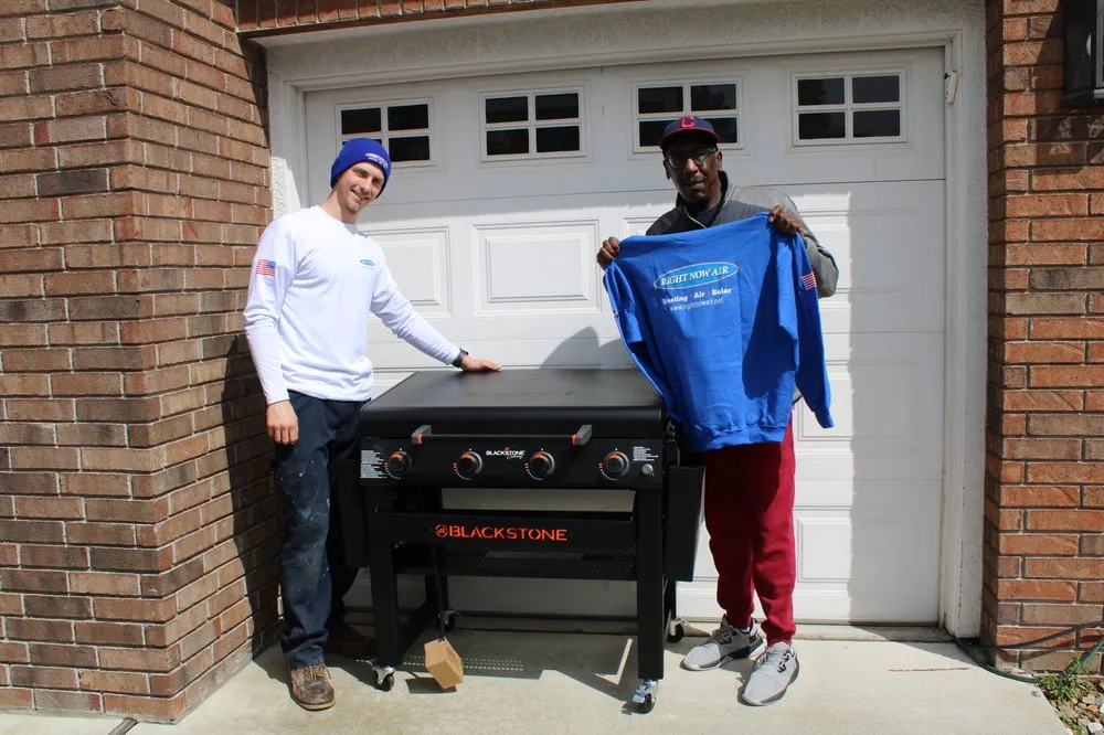 Slide of Right Now Air & Solar